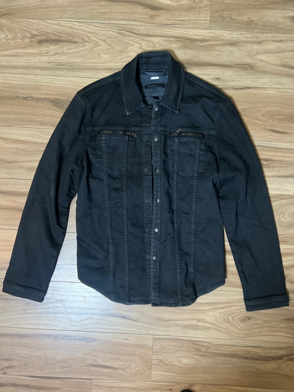John Varvatos Men's Lightweight Jacket – Black Snap-Front Lightweight Trucker
